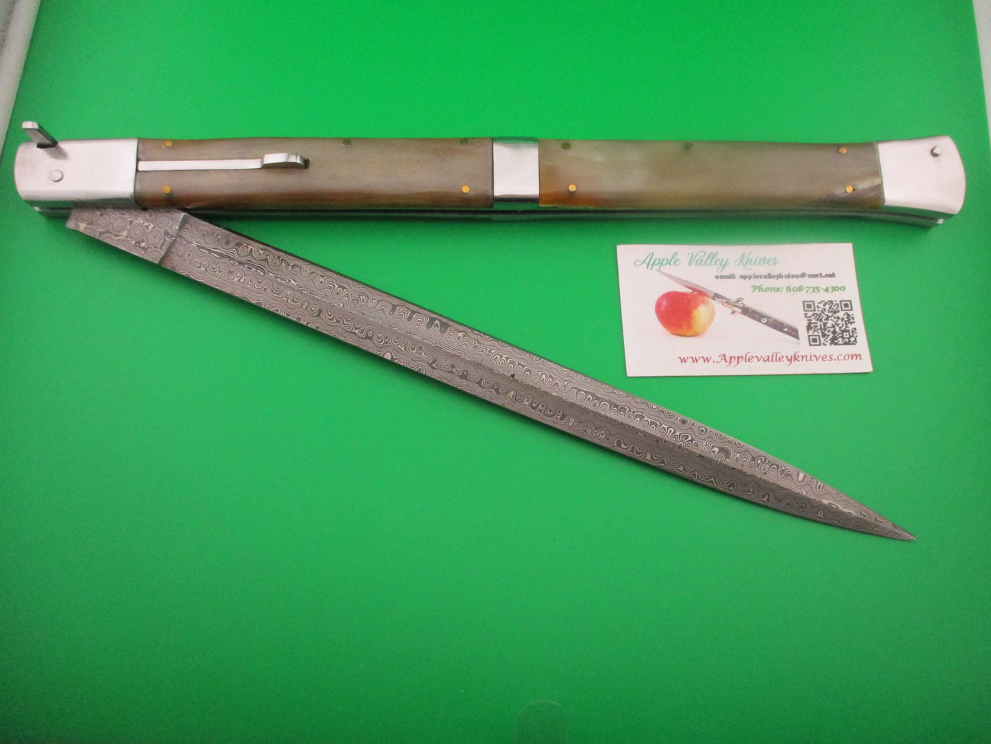 Large Custom 61cm (24 inch) Italian Prioletta Giant Damascus & Horn Automatic knife Huge