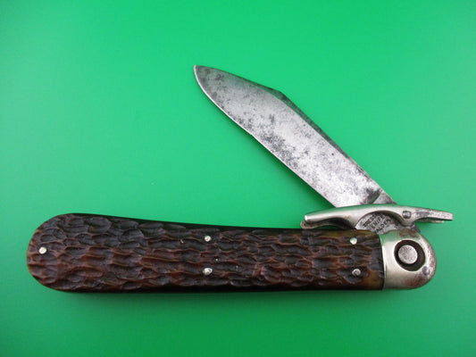 Press Button Knife Co Victor tipped