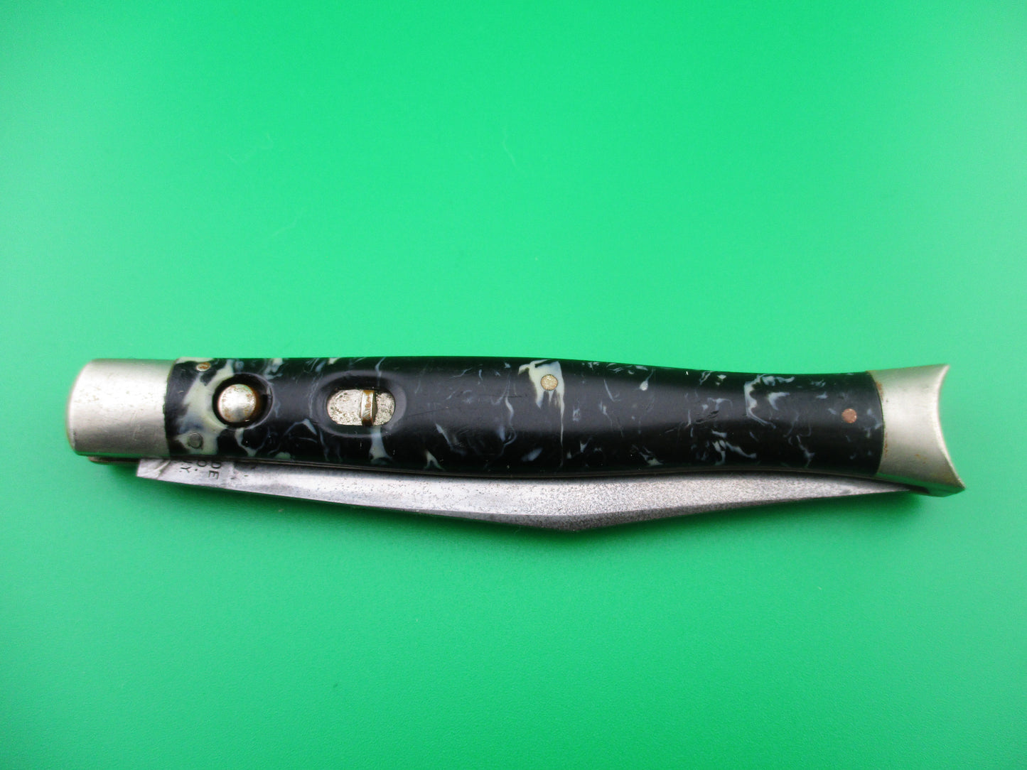 Schrade Cut Co fishtail Coffee & Cream celluloid switchblade