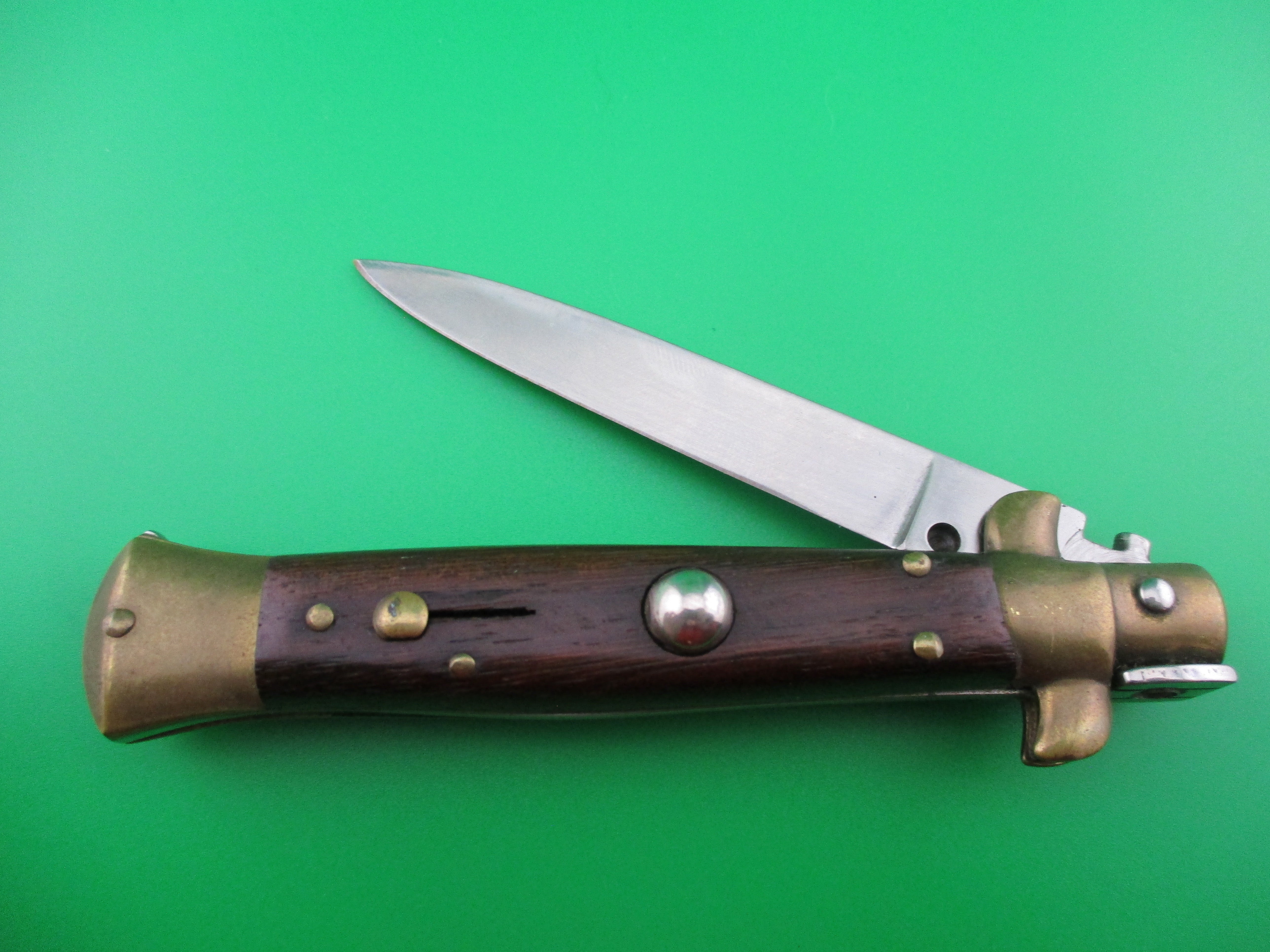 z B Rostfrei Italian stiletto 19.5cm switchblade – Apple