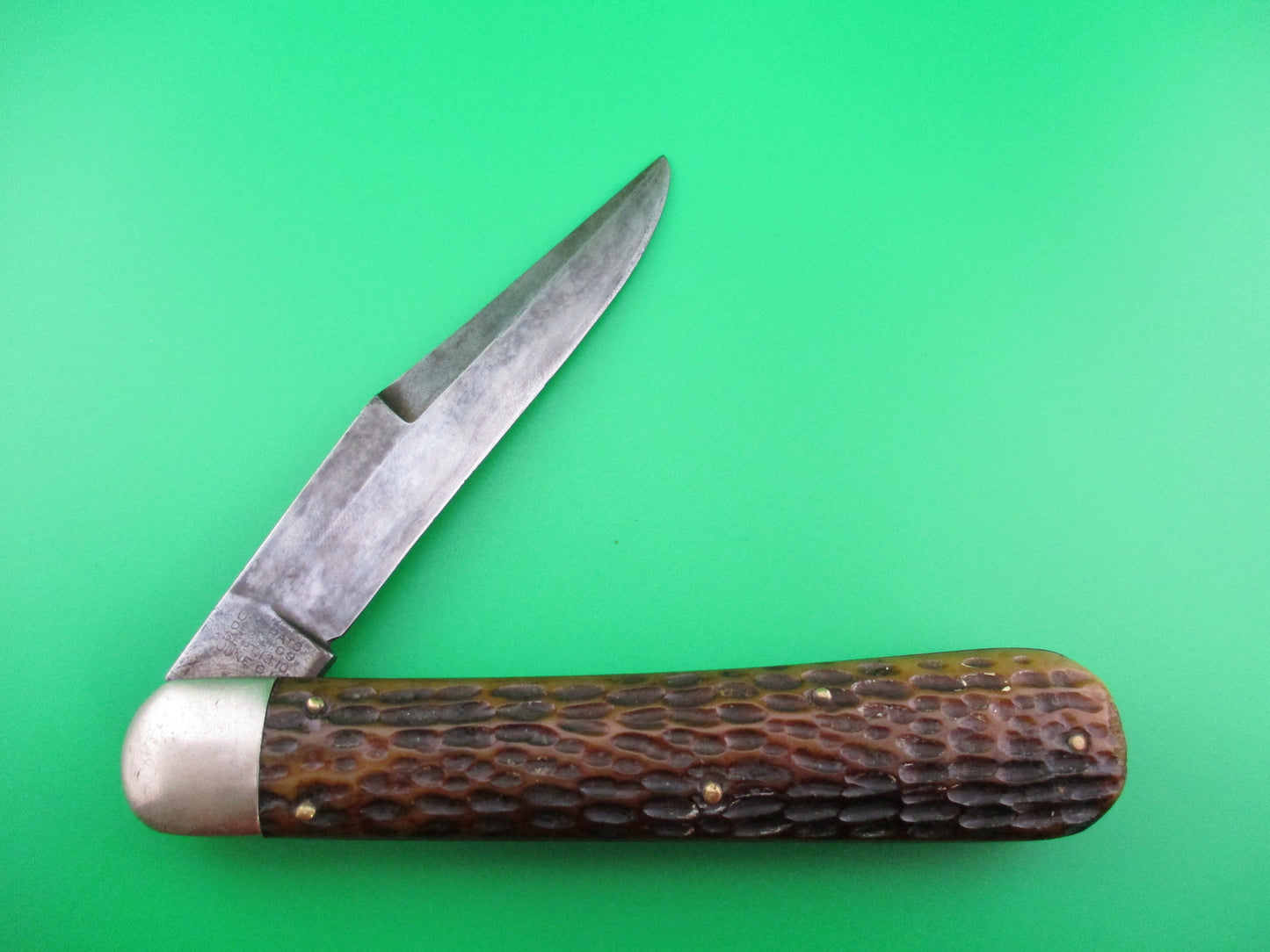 Schrade Hunting Knife Saber grind Bone switchblade