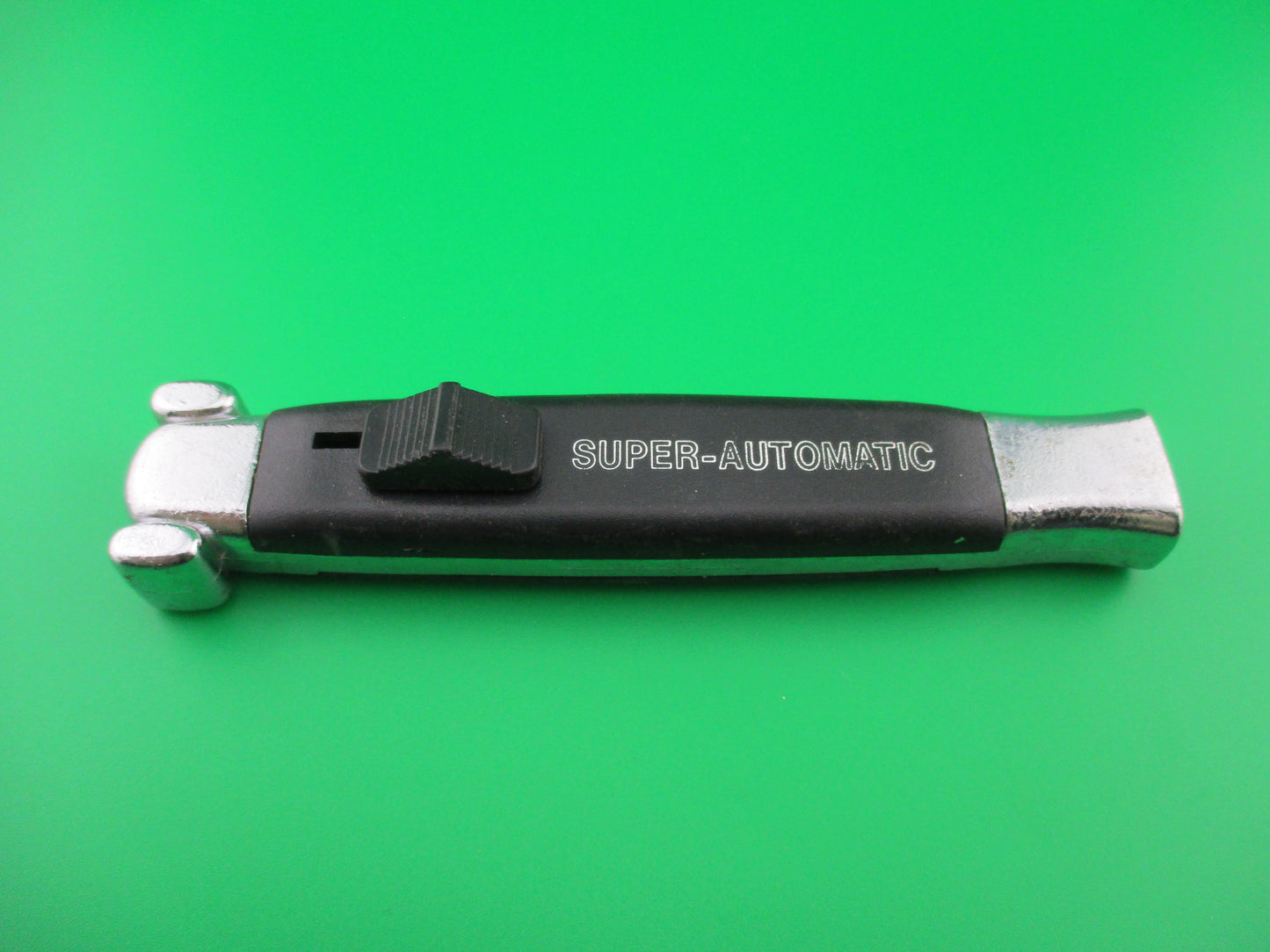 Super Automatic Black 20cm OTF switchblade in original box