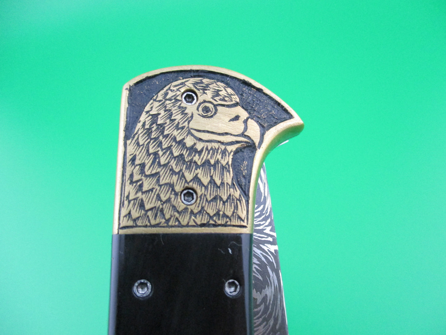 Damascus Custom Eagle Engraved automatic knife