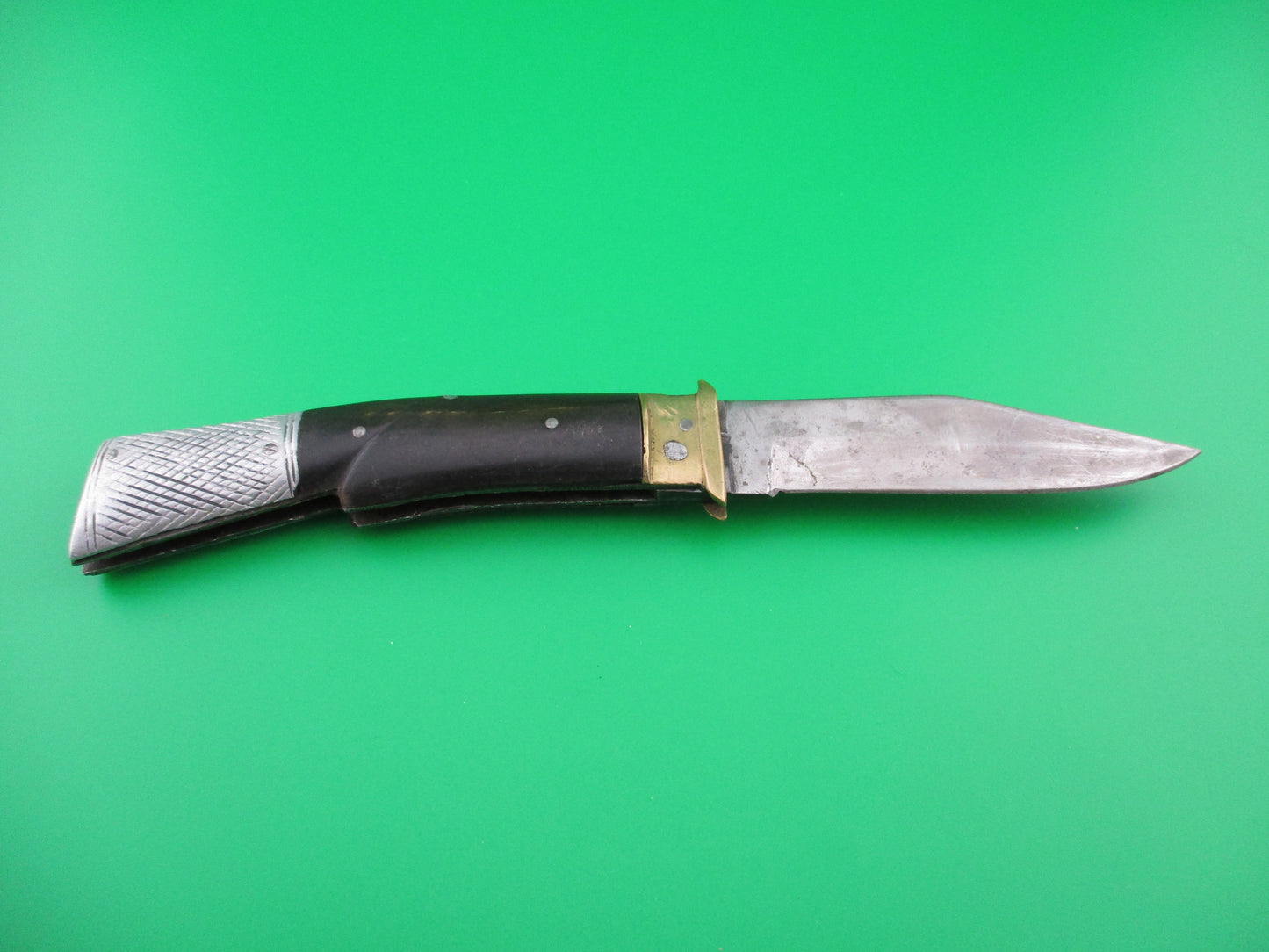 Indian Gunstock Lever switchblade knife