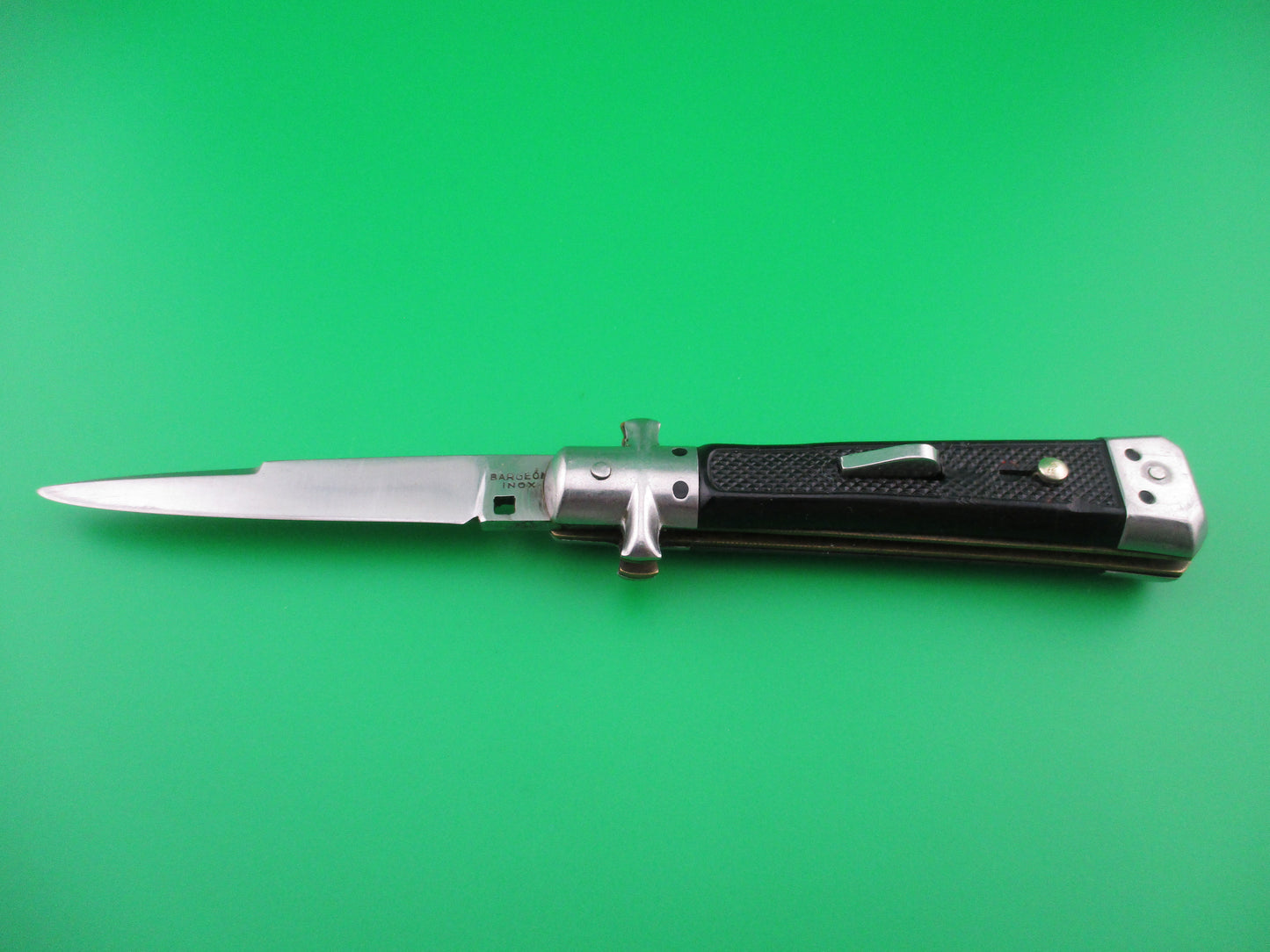 French Bargeon Inox 18.5cm automatic knife w/guards