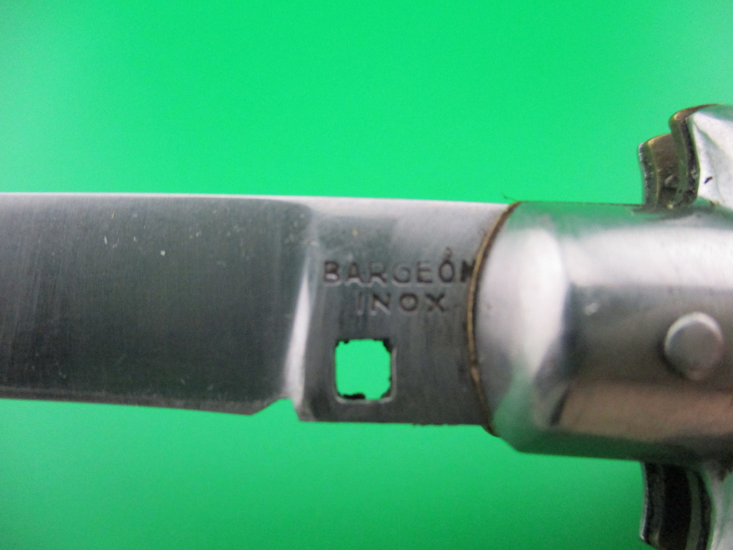 French Bargeon Inox 18.5cm automatic knife w/guards