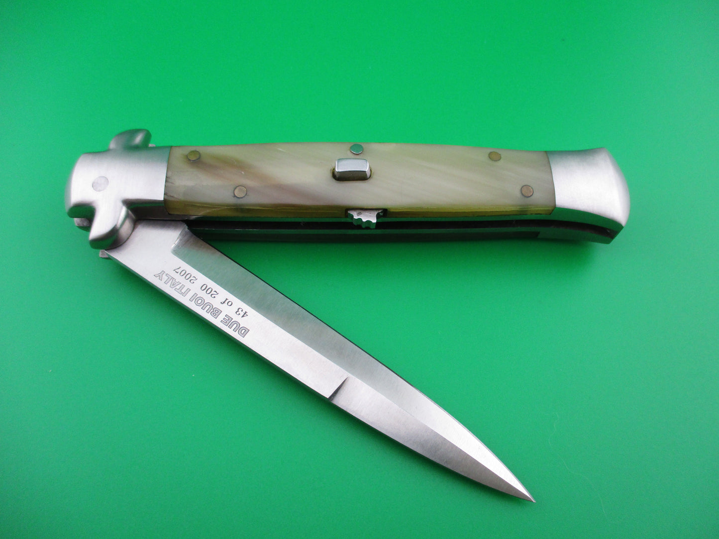 DUE BUOI ITALY 23cm Italian Limited edition automatic knife