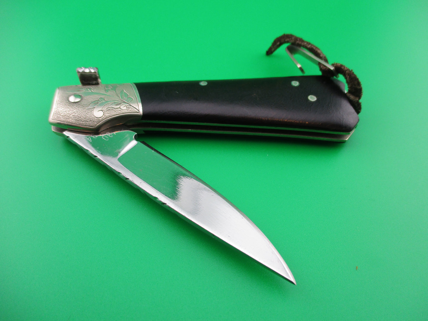 Mike Whiskers Allen Custom Tab release automatic knife