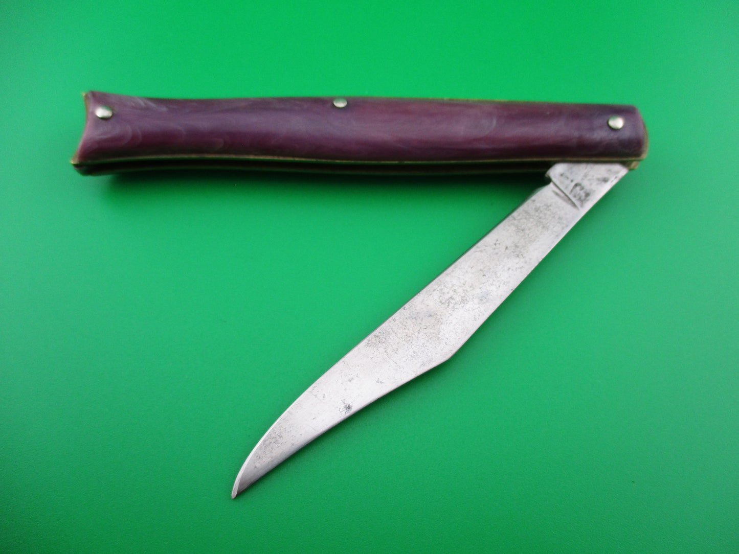 Edgemaster Fishtail Purple swirl 1950s American switchblade