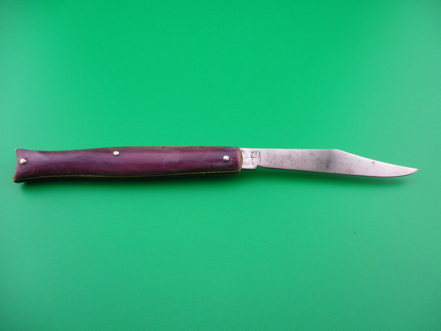 Edgemaster Fishtail Purple swirl 1950s American switchblade