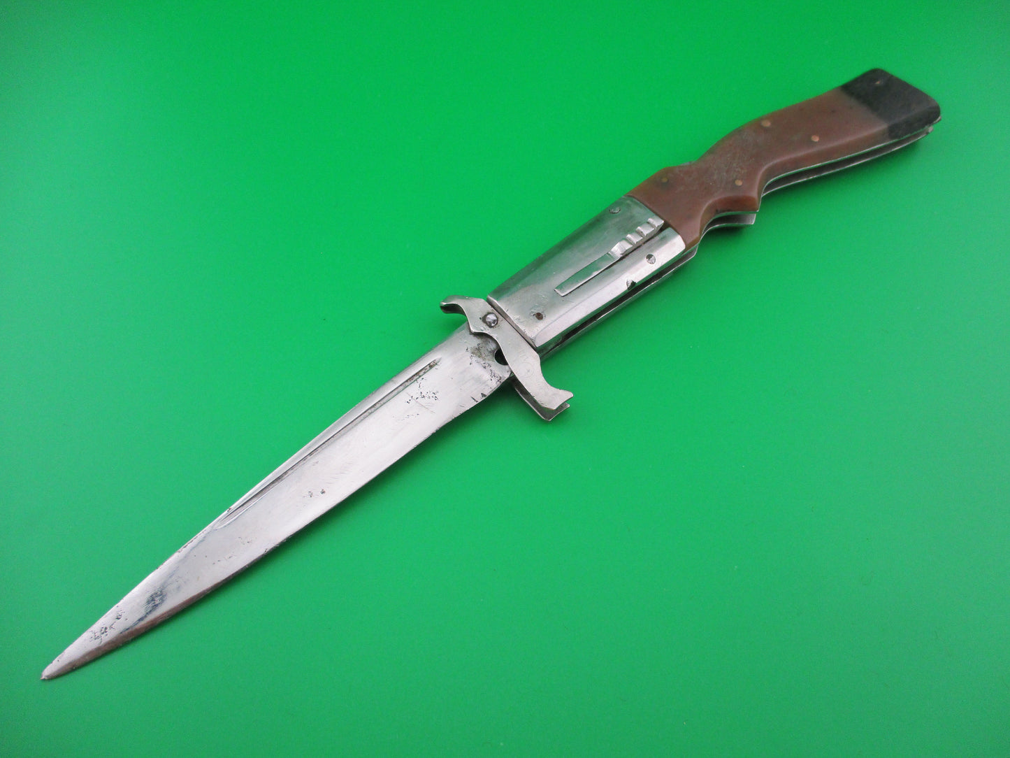 RPK 23cm Russian Prison Knife Vintage Gunstock Swing Guard switchblade