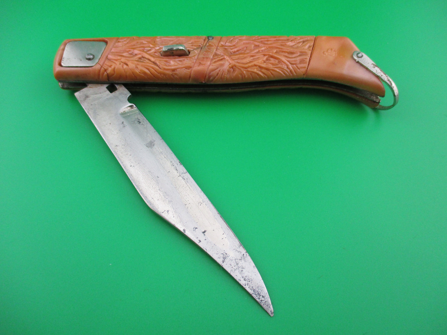 Russian 22cm Tourist Souvenir switchblade Peach colored Hoof knife