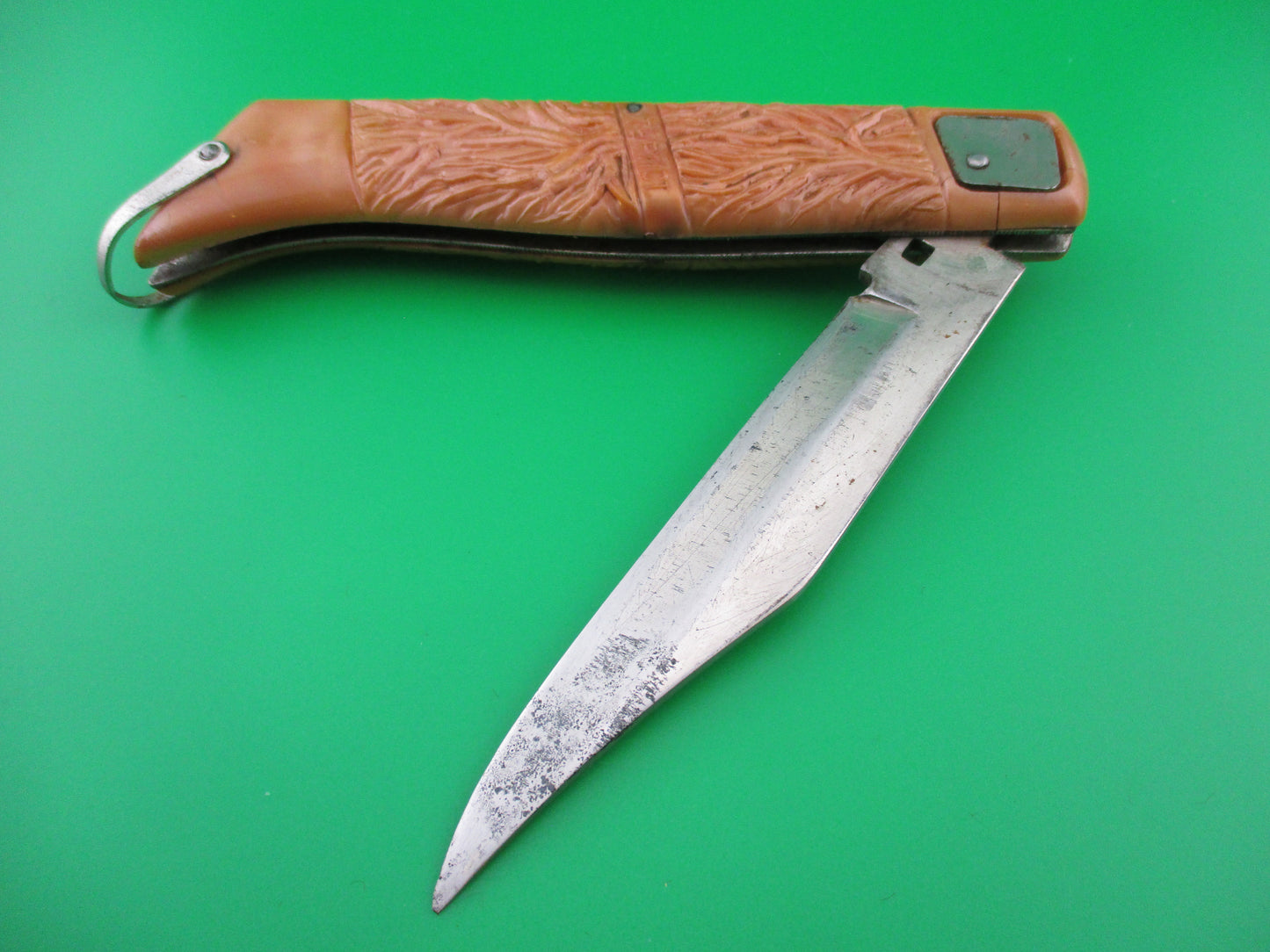 Russian 22cm Tourist Souvenir switchblade Peach colored Hoof knife