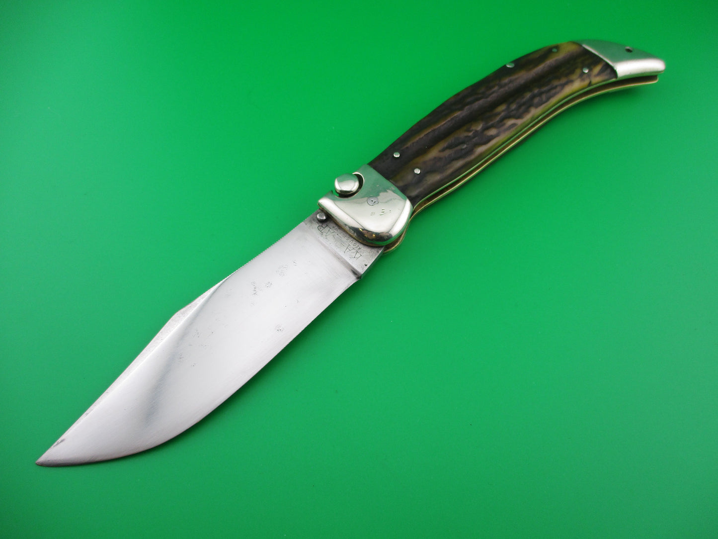 KaBar Grizzly Stag Vintage Automatic knife