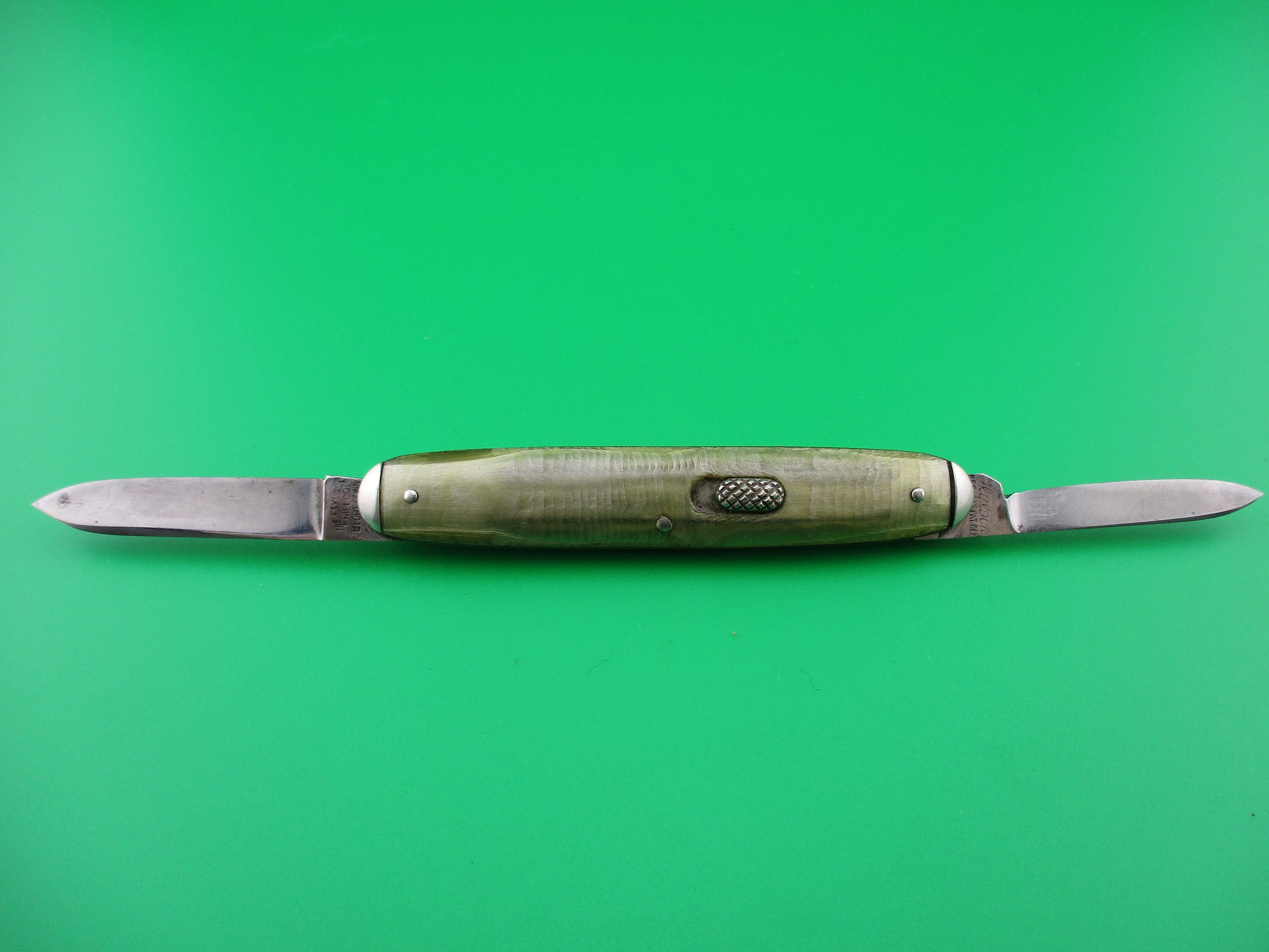 Flylock Double Smoked Pearl Tip bolstered Switchblade Book knife ...