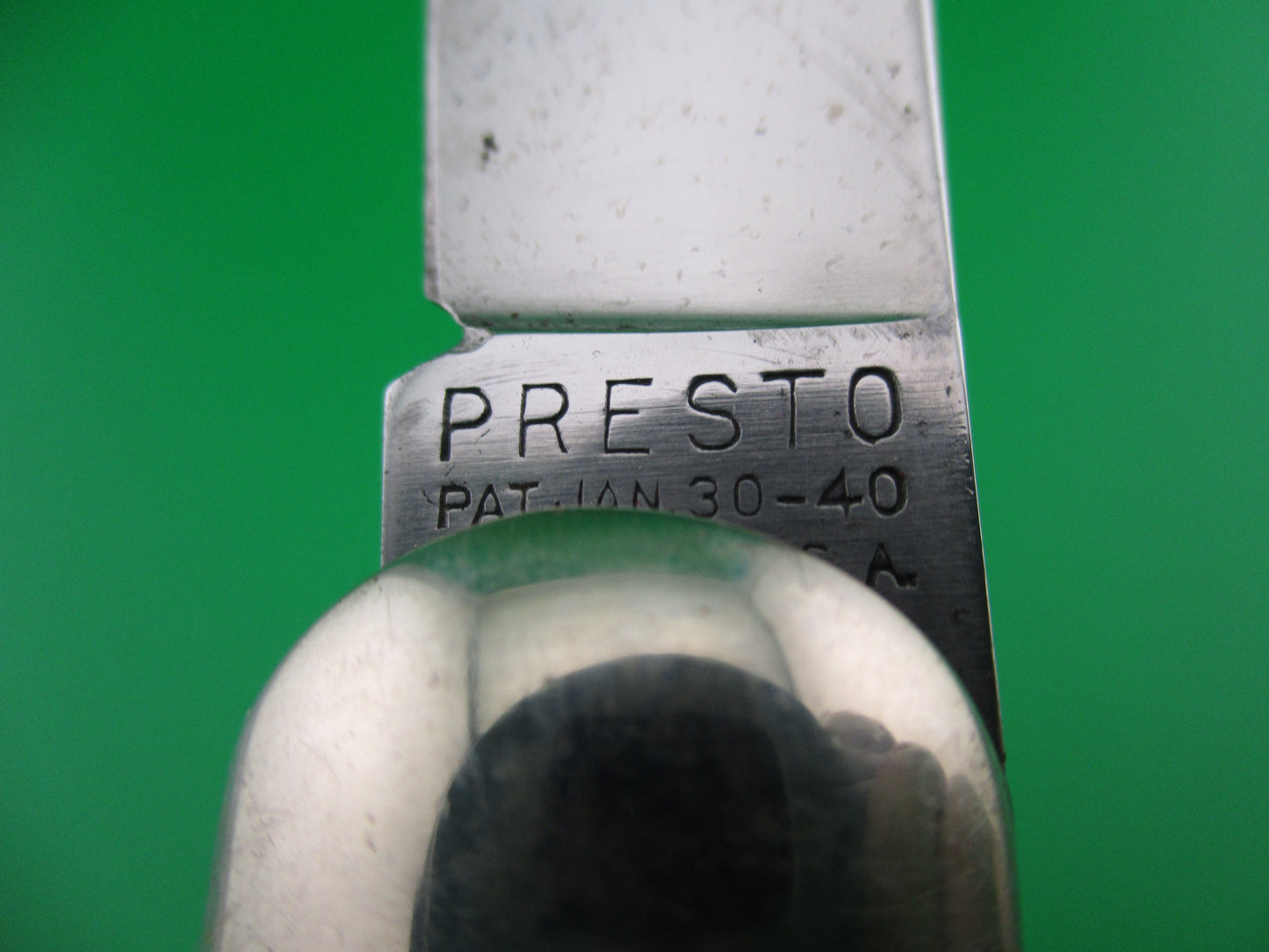 z PRESTO Scout Jigged Bone Vintage switchblade knife