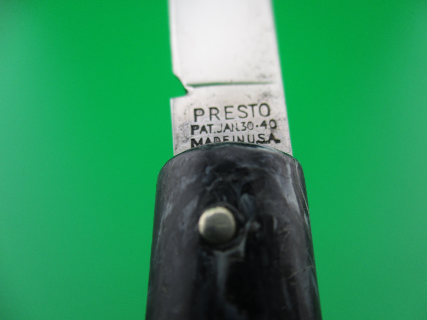 PRESTO Fishtail Vintage Coffee & Cream celluloid switchblade knife