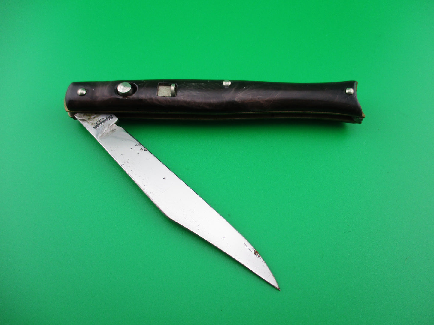 z Edgemaster Fishtail Dark Swirl 1950s switchblade knife