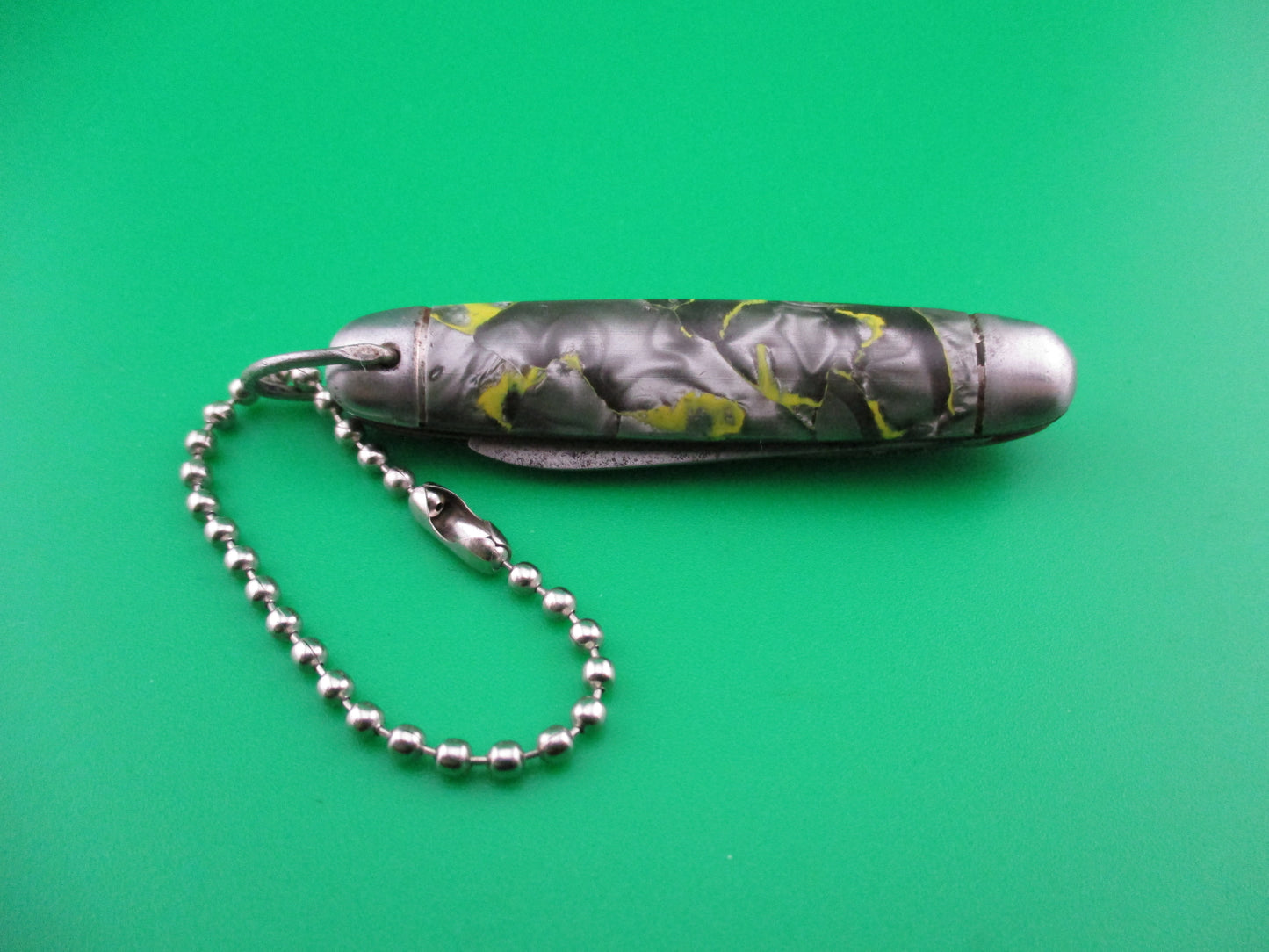 Imperial Jackomatic Jr Keychain switchblade Gray Pearl Yellow swirl cell