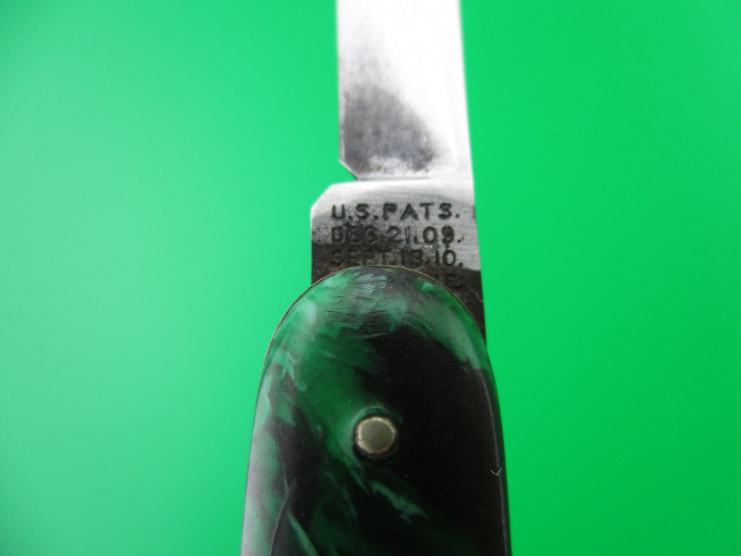 Schrade Walden small double 7444X Green black mottled celluloid switchblade knife