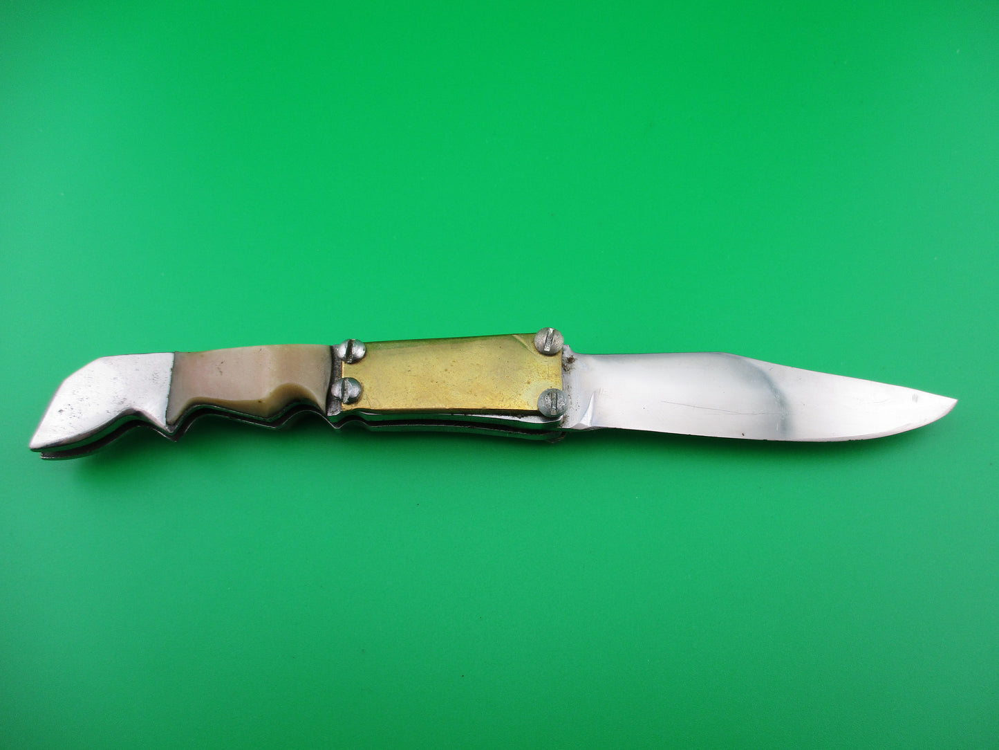 RPK 17cm Russian Prison Knife Tan handles switchblade