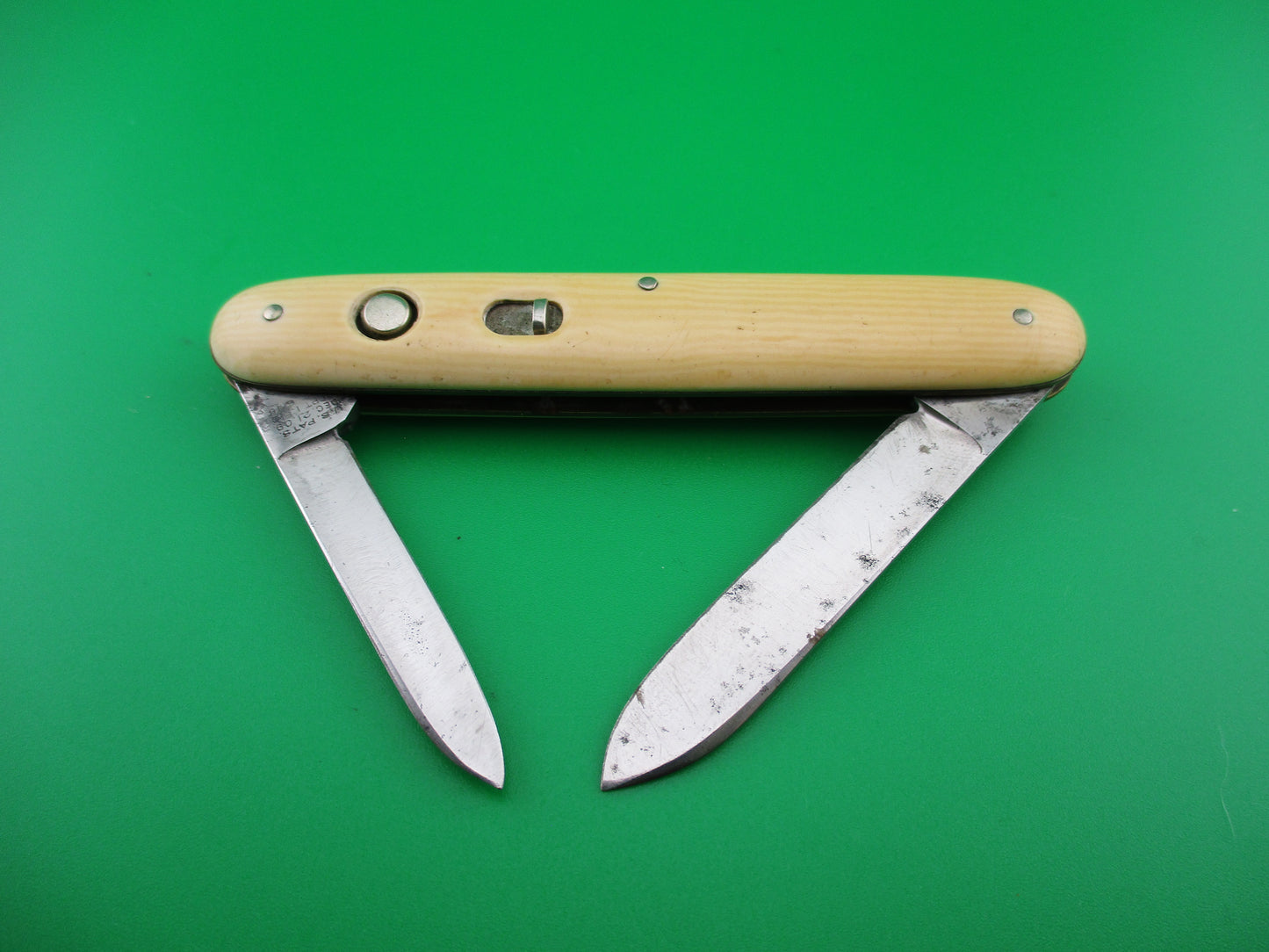 E WECK & SON NEW YORK double Ivory celluloid switchblade knife