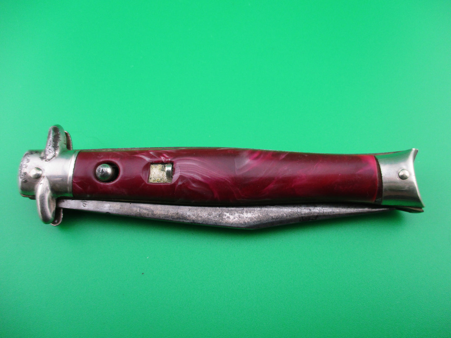 Colonial SHUR-SNAP Bowtie Burgundy early switchblade knife