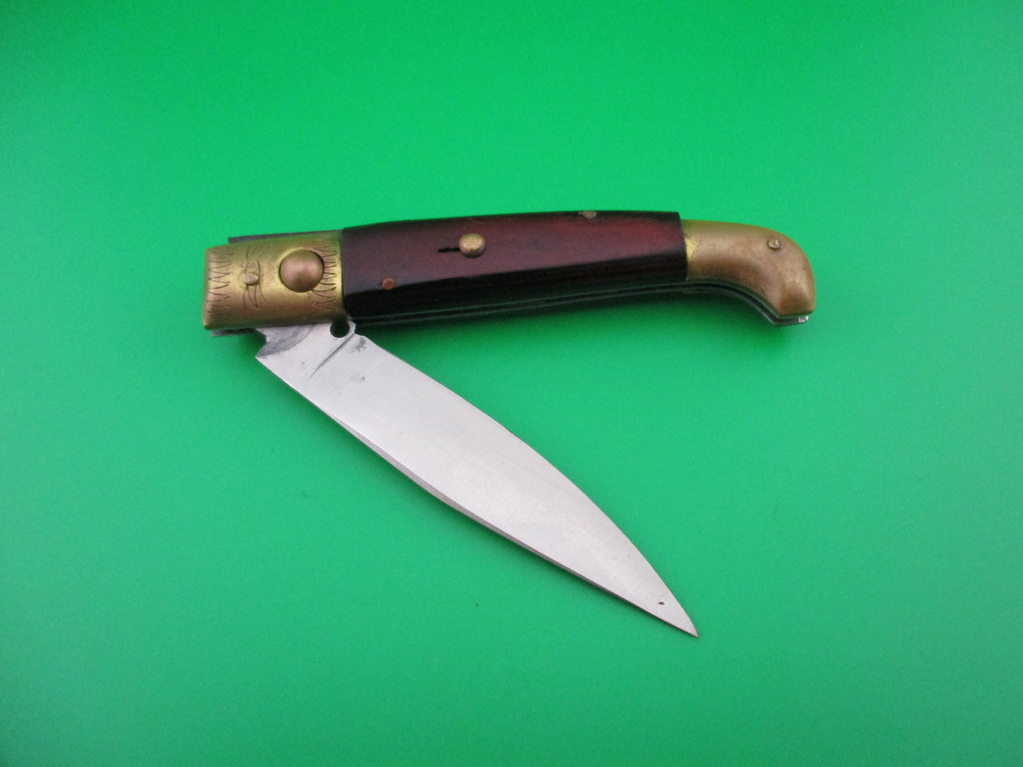 Jndiana PATENT 21cm Pattada Italian Birds head Cocobolo wood switchblade knife