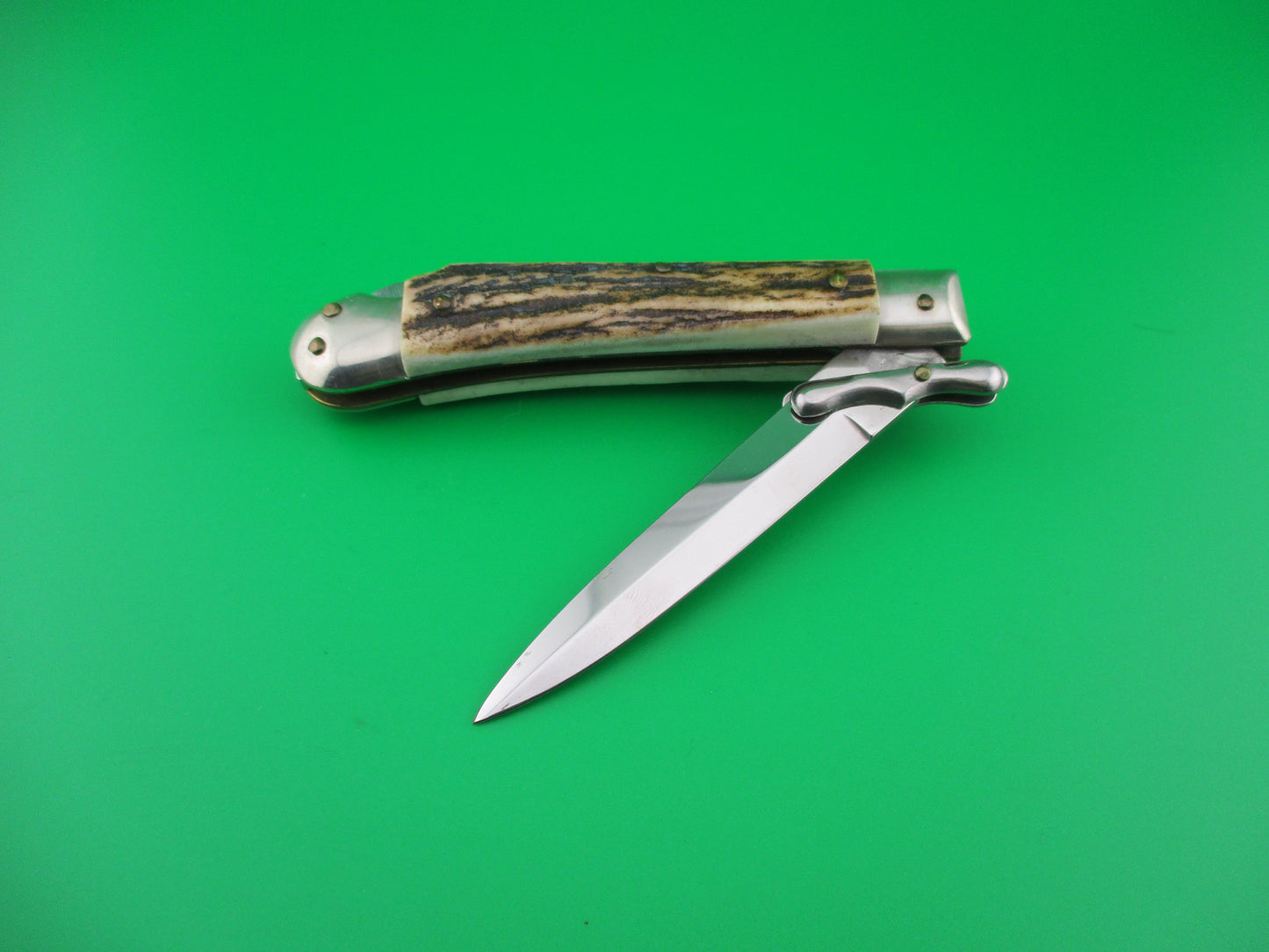 ROSTFREI MEDICI 19cm Italian Stag Swing guard dagger automatic knife