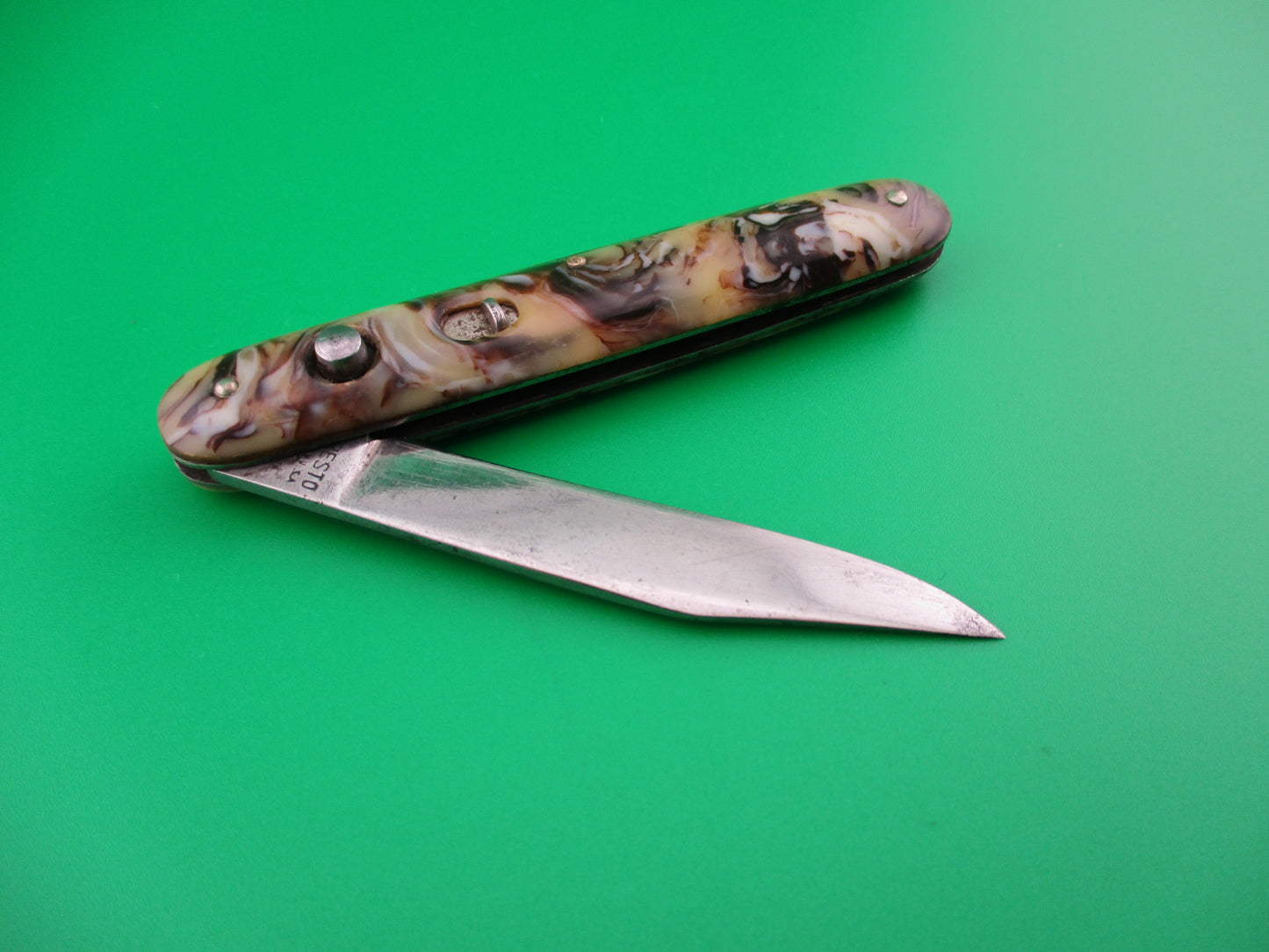 PRESTO Cigar Jack Onyx single tan & cream swirl switchblade knife