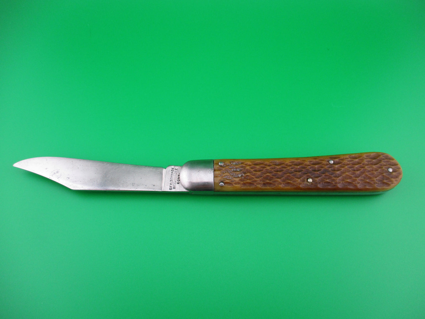 Z PRESTO Hunter Vintage Jigged bone pattern 3000 switchblade knife sent for repair