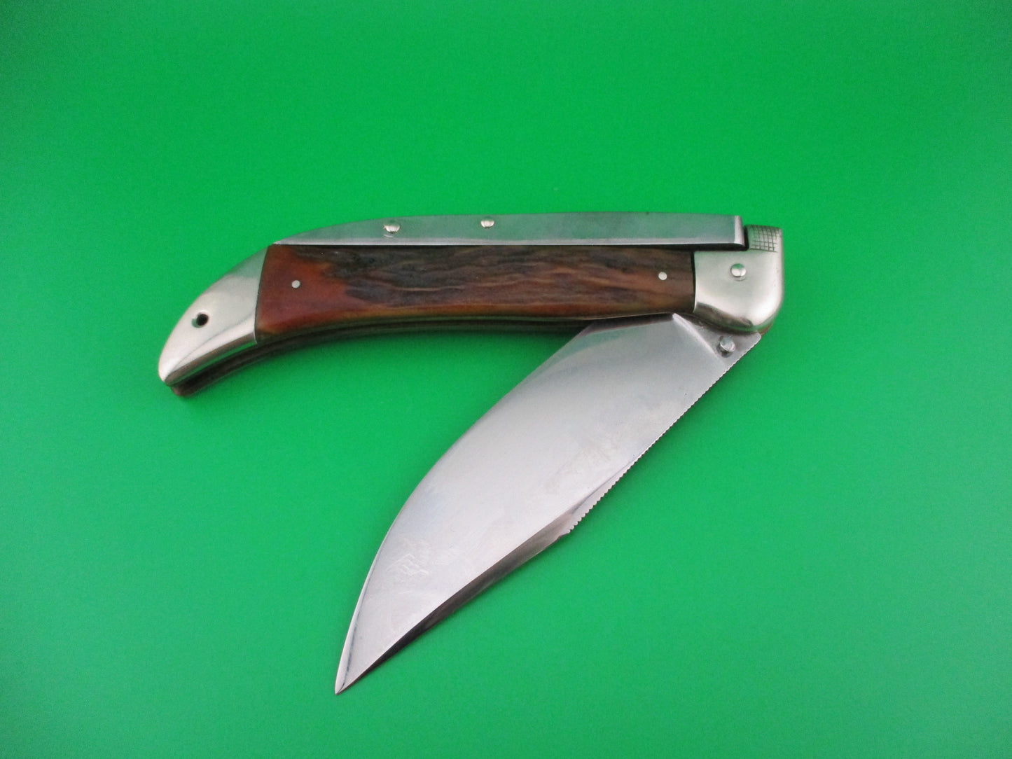 KaBar Grizzly Stag Vintage #2179 switchblade knife