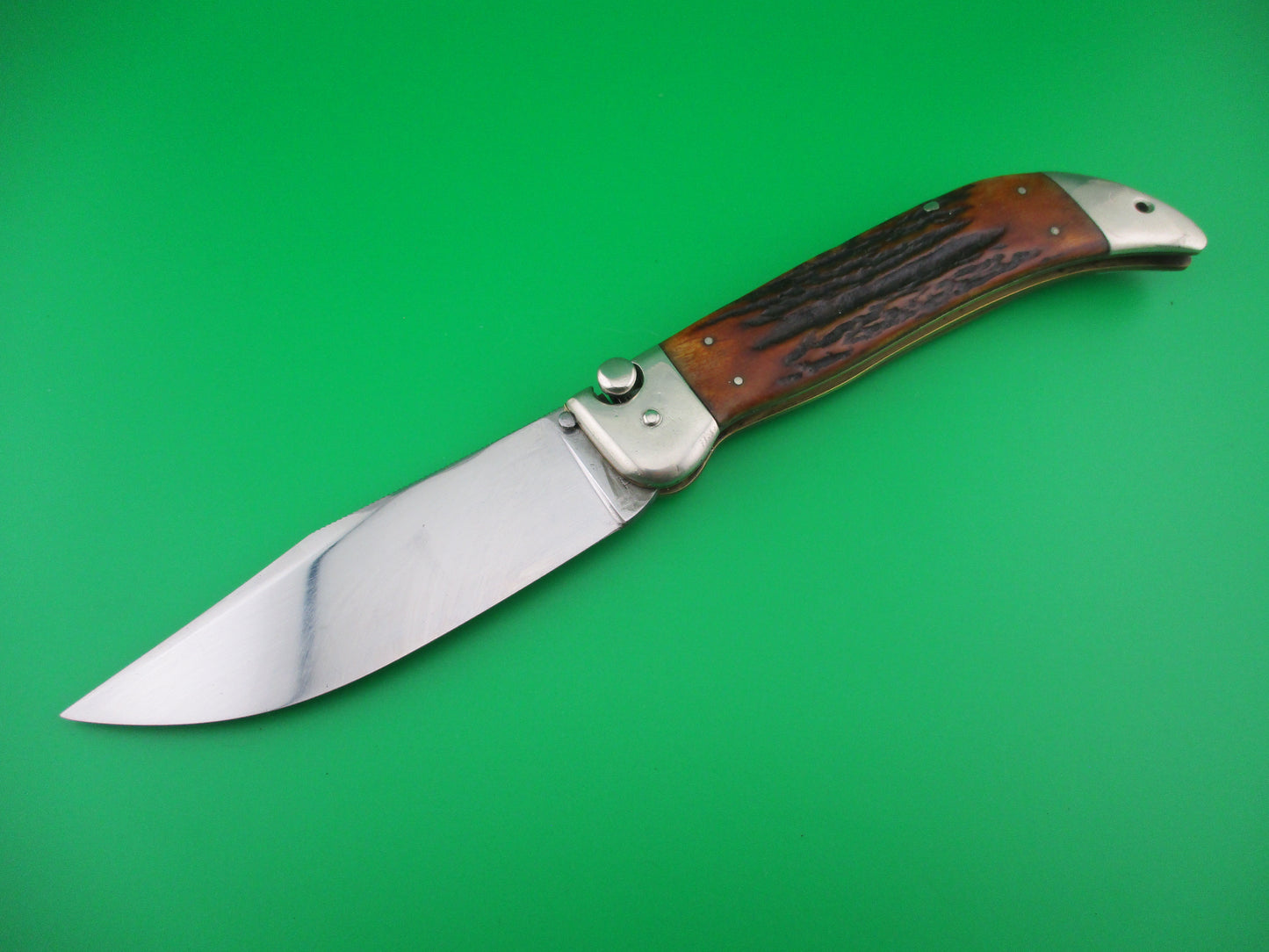 KaBar Grizzly Stag Vintage #2179 switchblade knife