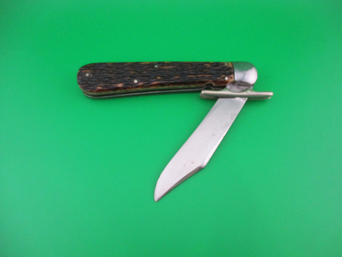 Schrade Cut Co Hunters Pride # G1543 3/4 bone Folding guard switchblade knife