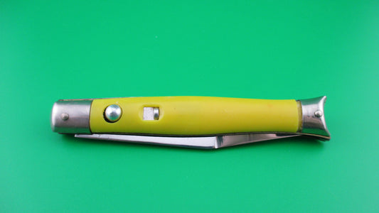 Colonial SHUR-SNAP Fishtail Yellow late 1950s switchblade knife NOS