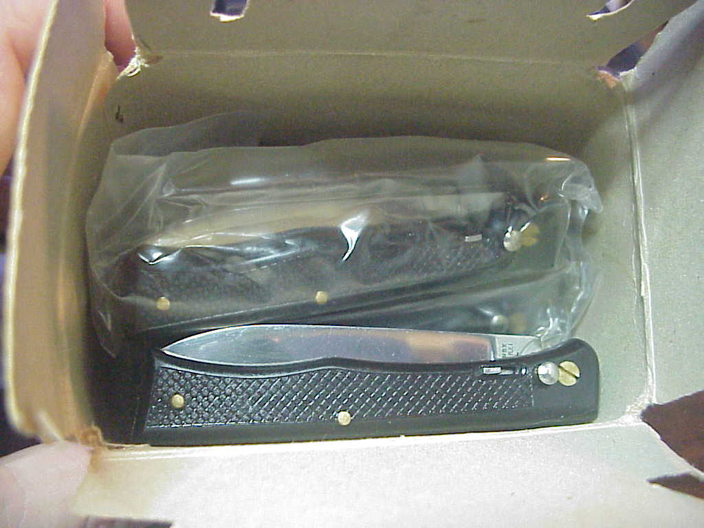 FLORINOX ROSTFREI 17cm French black checkered automatic knife NOS