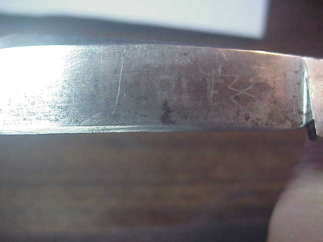 Press Button Knife Co #1000 INVINCIBLE antique switchblade knife w Etch