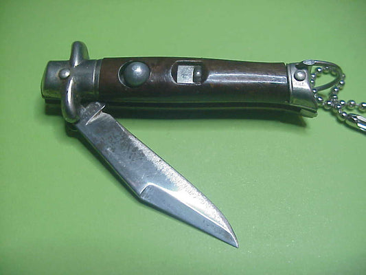 Colonial Snappy Vintage 1950s Rootbeer bowtie keychain switchblade knife