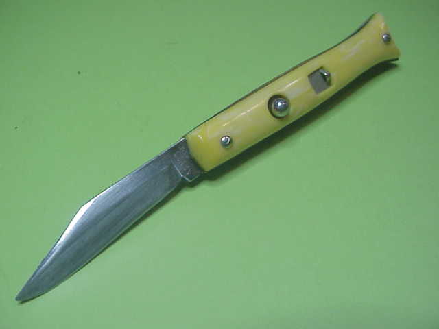 SNAPPY Mini Fishtail (not keychain) Vintage Yellow swirl automatic knife