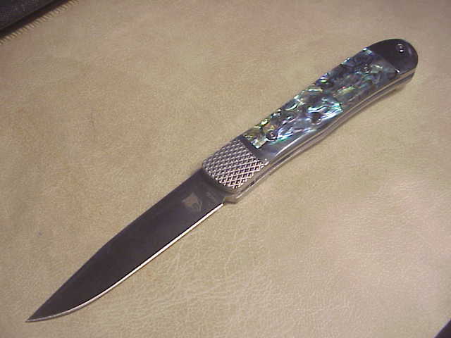 Cobratec Trapper Abalone 7 3/8" Bolster Release Automatic knife NIB CTTHRABA154CM
