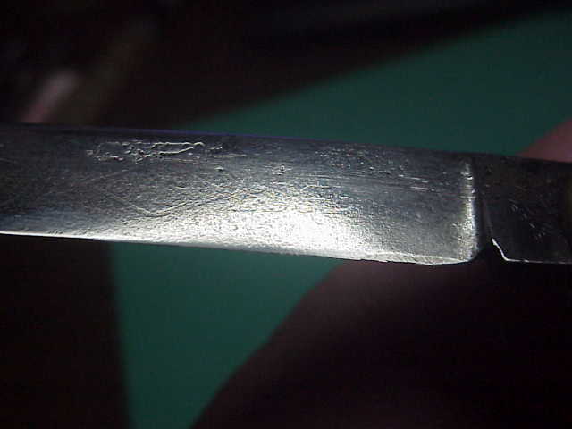 SHAPLEIGH HDW CO DE B19 Medium double MOP switchblade knife w etch