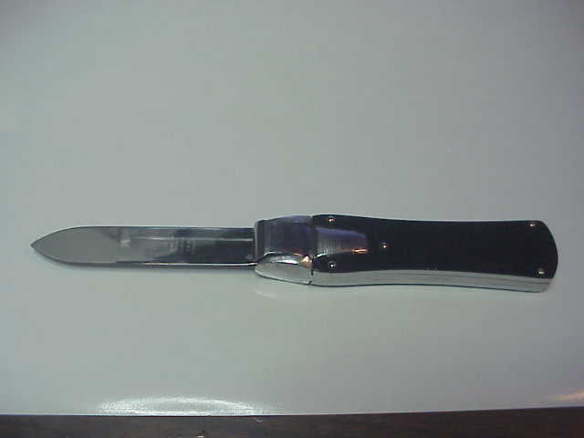 z OTHELLO SOLINGEN GERMANY ROSTFREI DBP. 1075010 19cm Gravity Knife