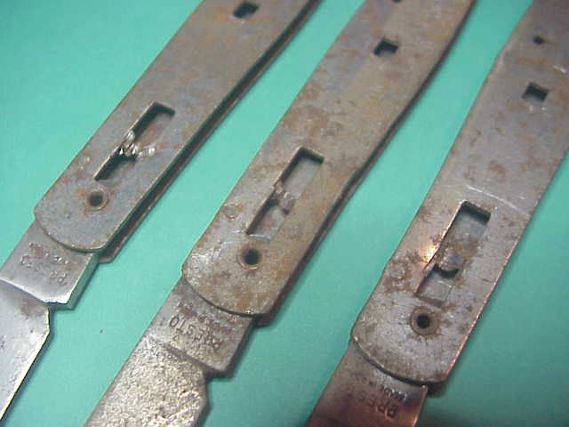 PRESTO Fishtail Steel Frame w Blade Factory reject from Schrade Factory auction