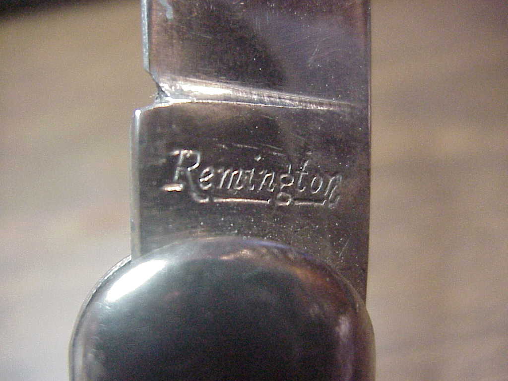 Remington R2403 Master Knife Hunter vintage switchblade knife